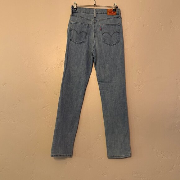 Levi's High Rise Straight Light Wash Size 27 - Picture 3 of 6